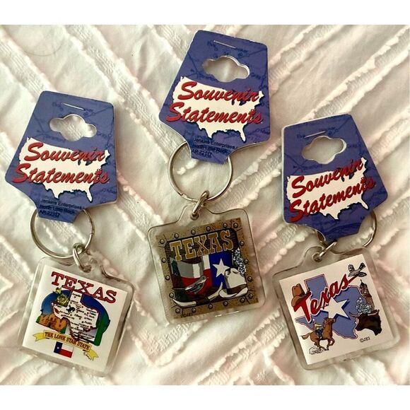 NWT 3 Variety Set Of Souvenir Statements Texas Map Keychains - Picture 8 of 8